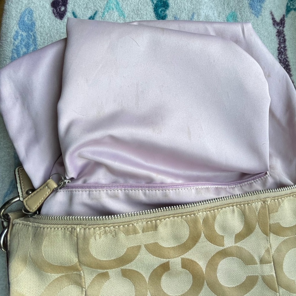 Coach Hobo Shoulder/Crossbody Handbag - Picture 7 of 10